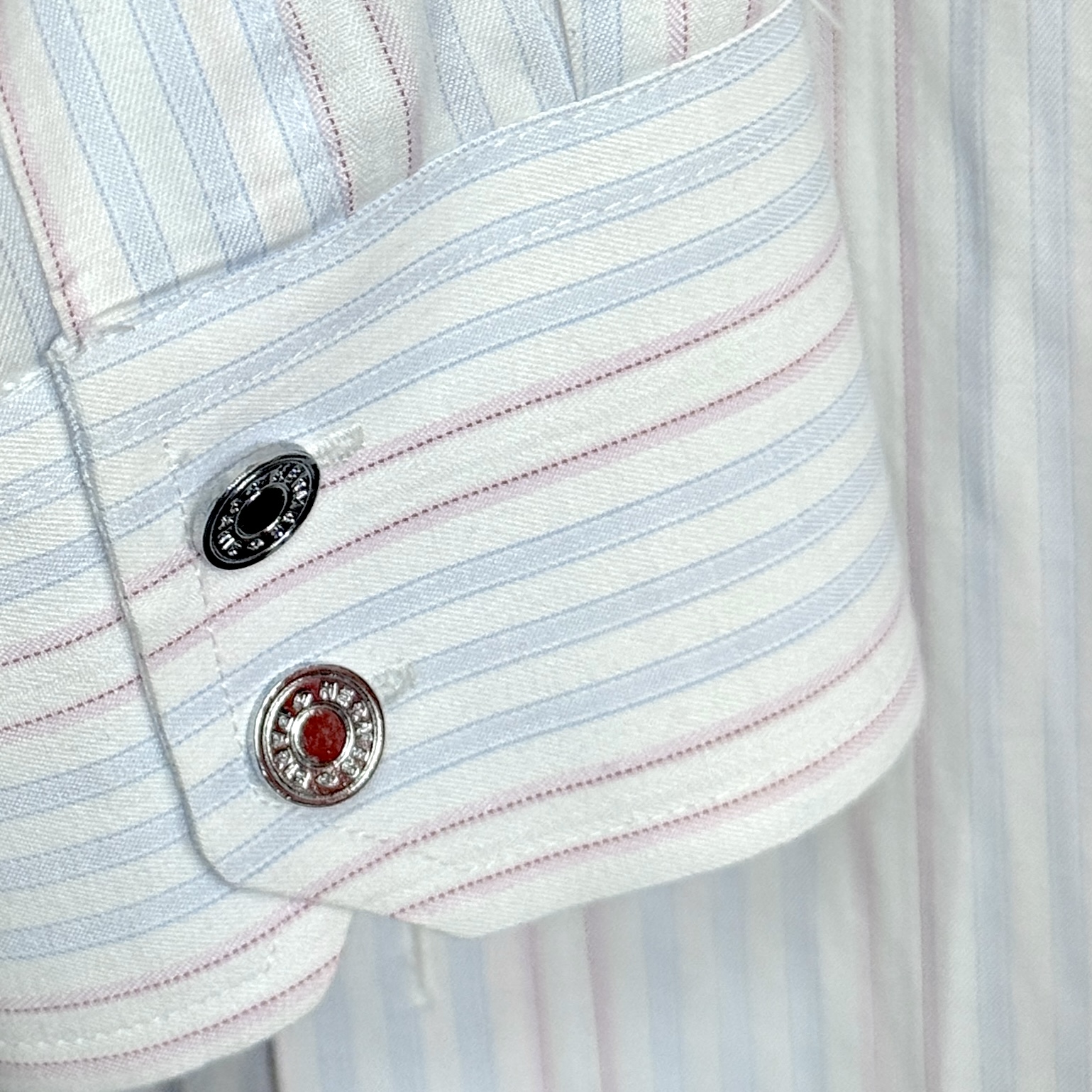 [HERMES] Stripe Long Sleeve Dress Shirt (White / Pink Blue Stripe)