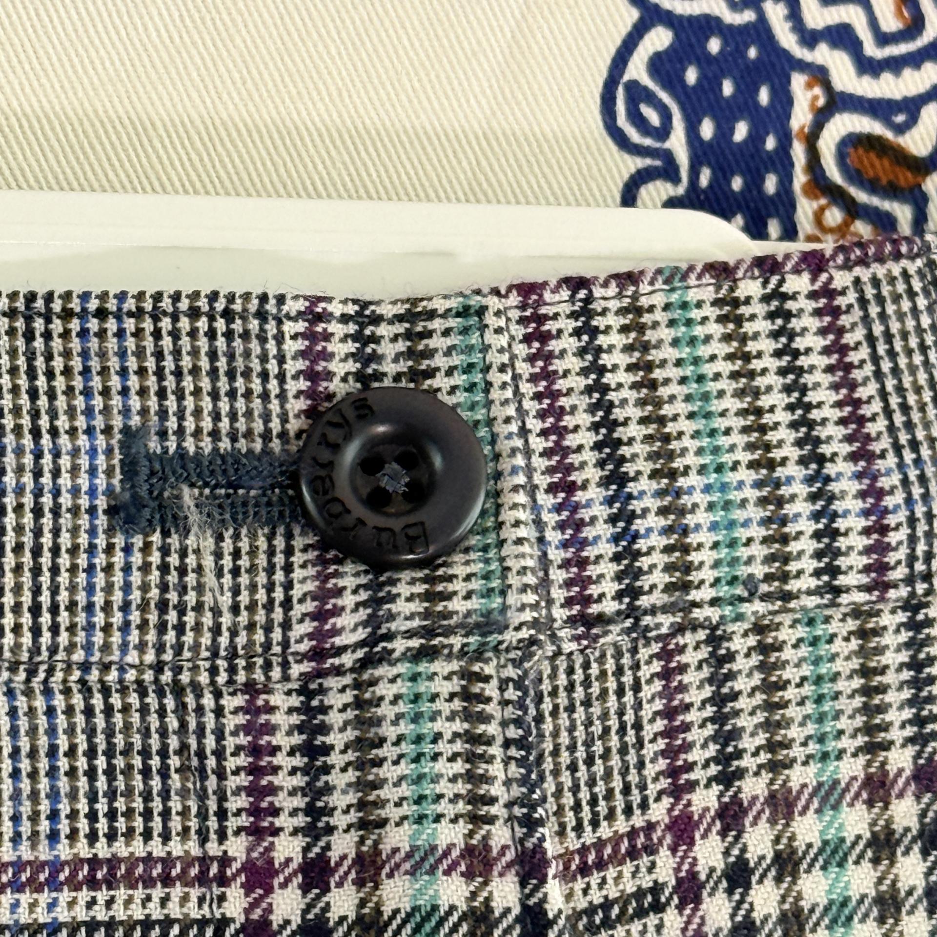 [Burberrys] 90s Check Wrap-Style Pleated Mini Skirt (Grey)