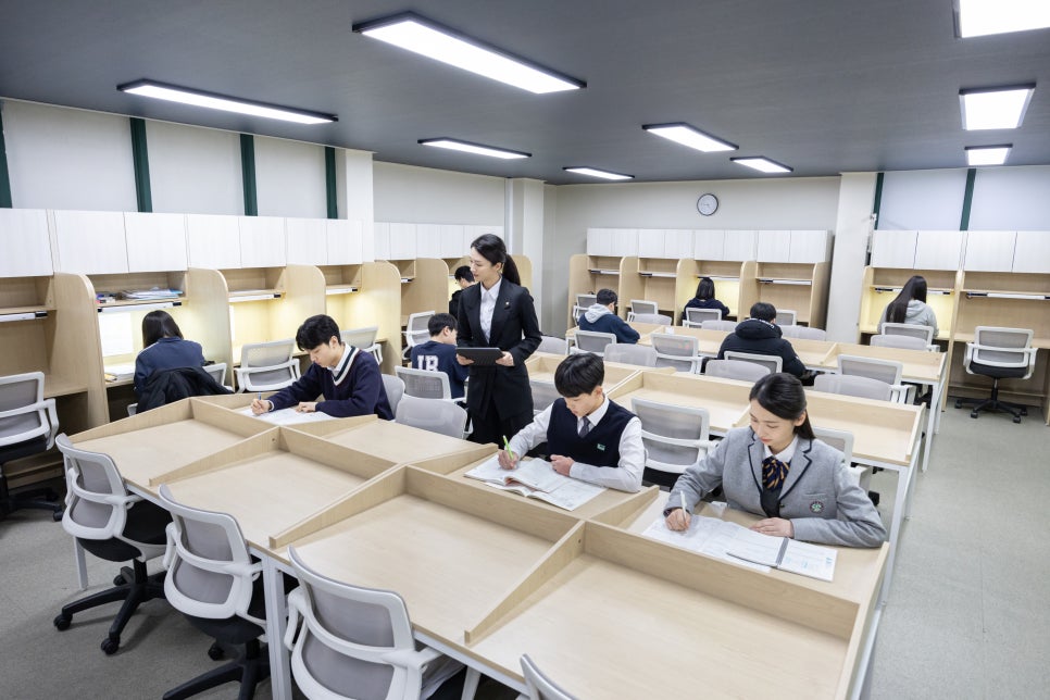 에듀플렉스 지점 내부