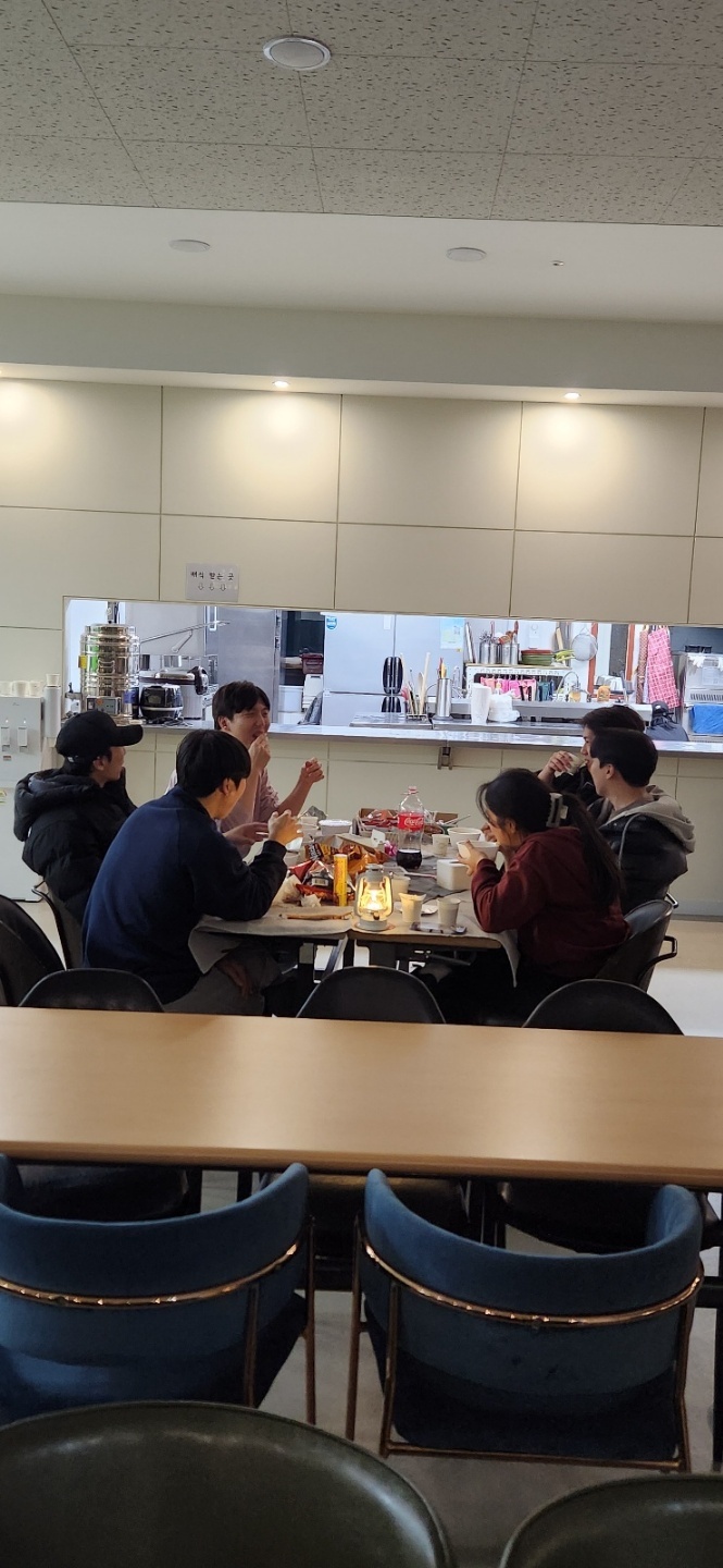 f05e0fd4a5155.jpg