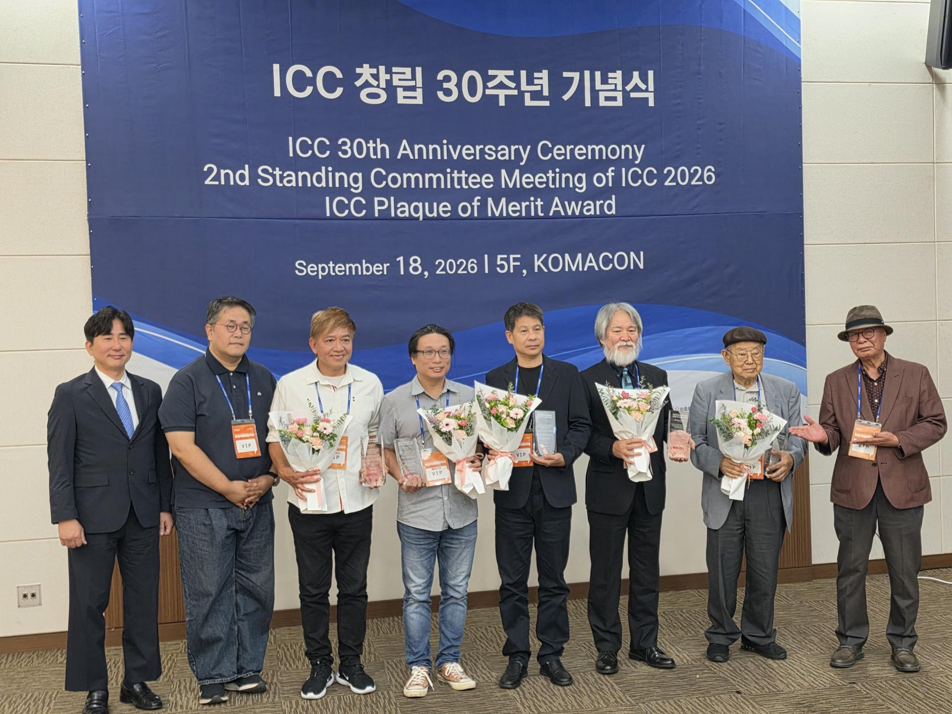 24eea97104bca.jpg