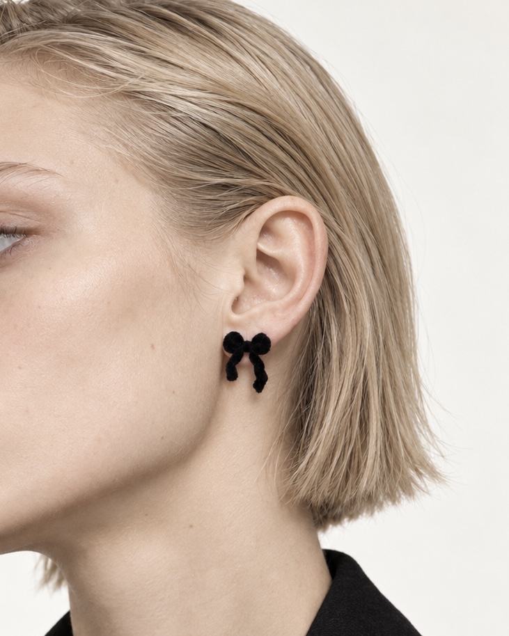바이메이커_211E_B_15 BLACK RIBBON EARRINGS
