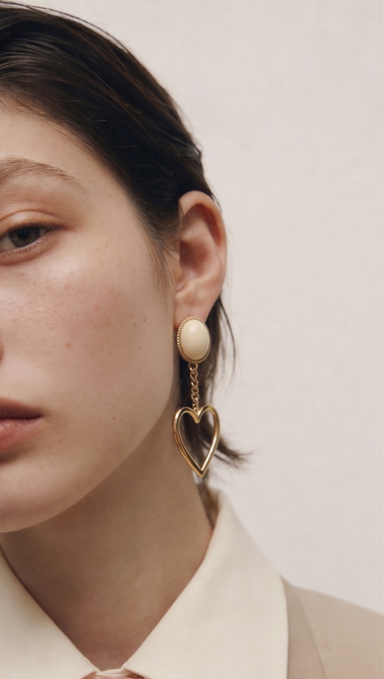 바이메이커 사일런트 하트 볼드 이어링 Silent Heart Bold Earrings