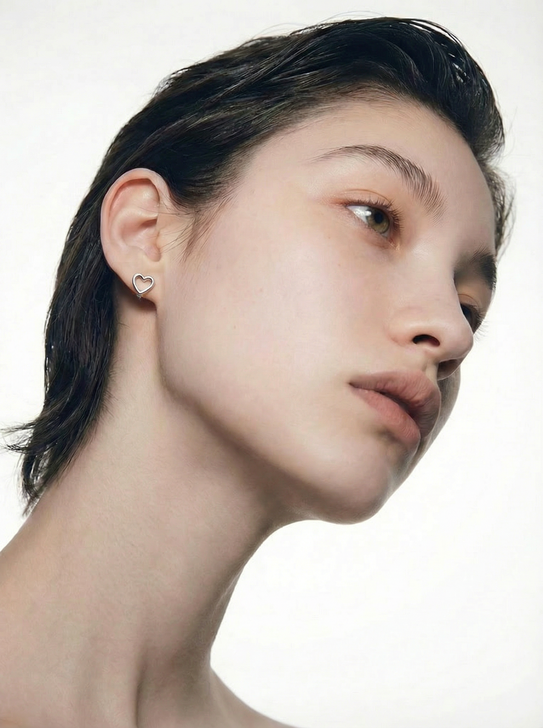 오픈 하트 미니 후프 이어링_실버 Open Heart Mini Hoop Earrings_silver