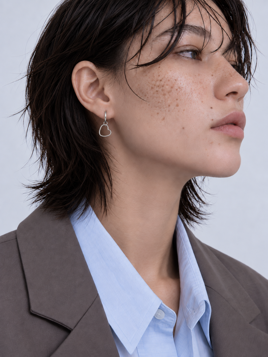 바이메이커 링크드 하트 언밸런스 이어링 Linked Heart Asymmetric Earrings