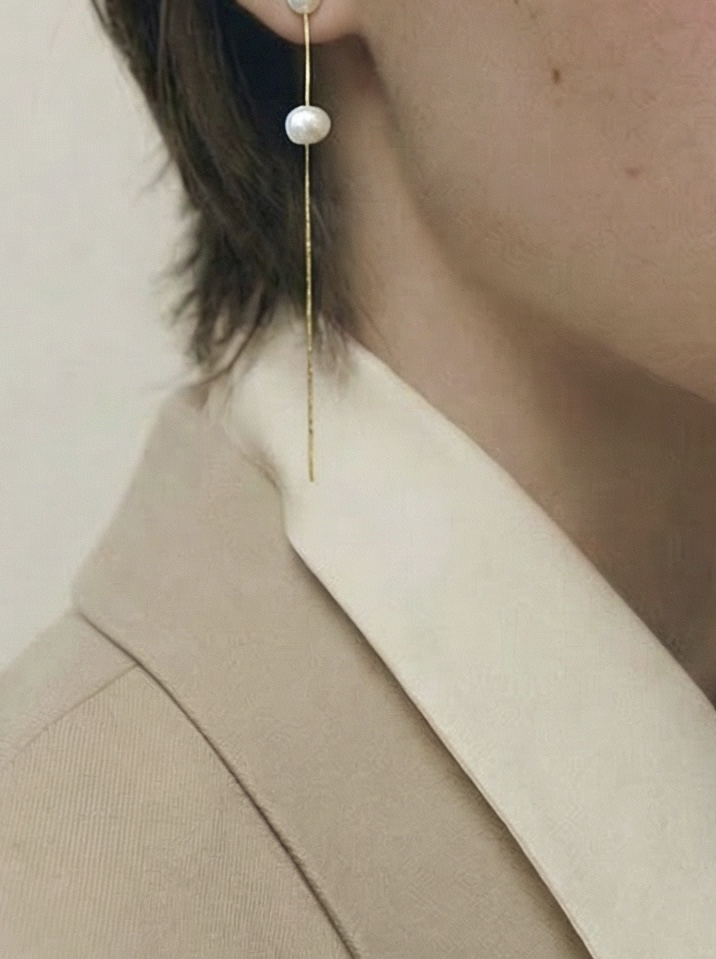 바이메이커 언발 진주 드롭 이어링 Asymmetric Pearl Drop Earrings