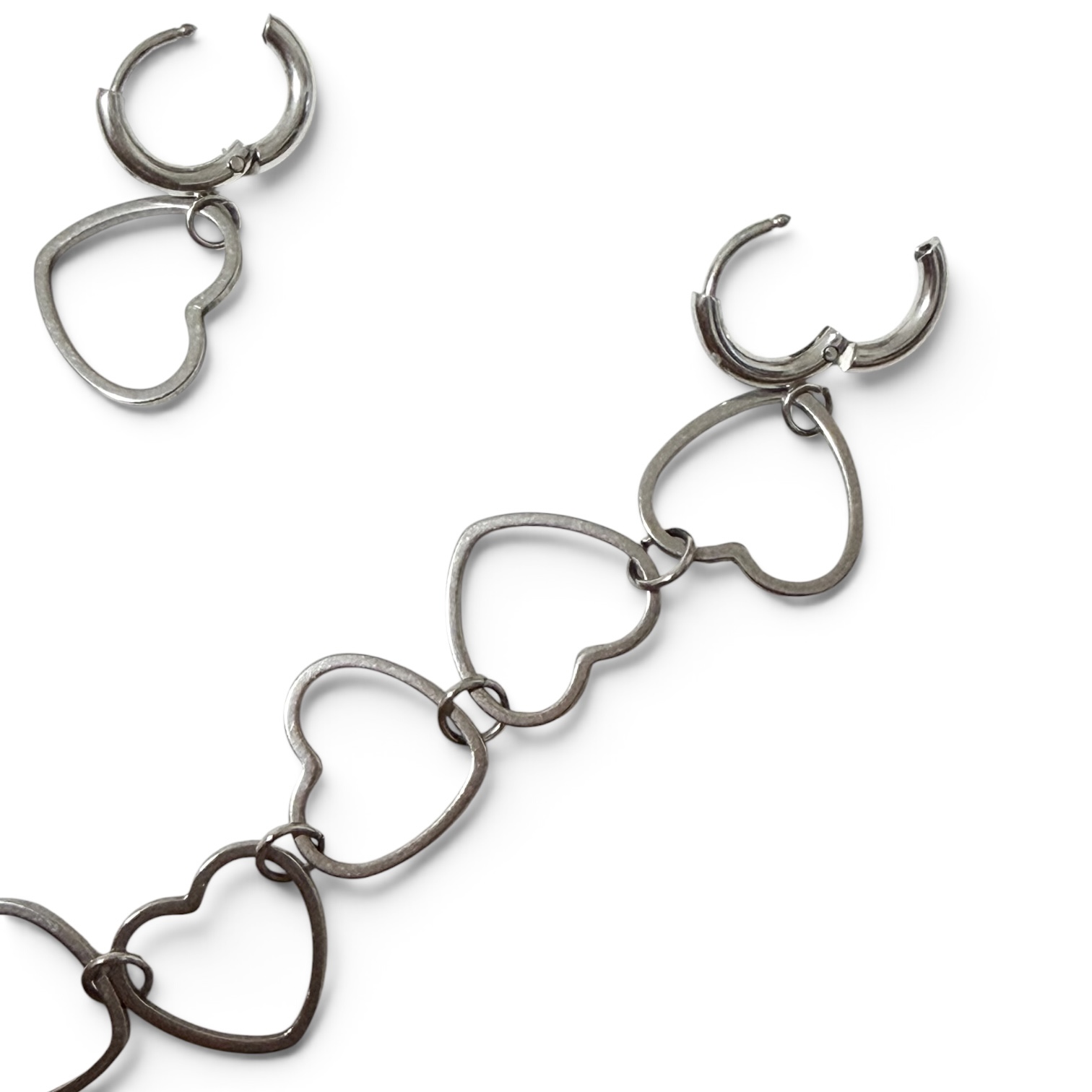 링크드 하트 언밸런스 이어링 Linked Heart Asymmetric Earrings