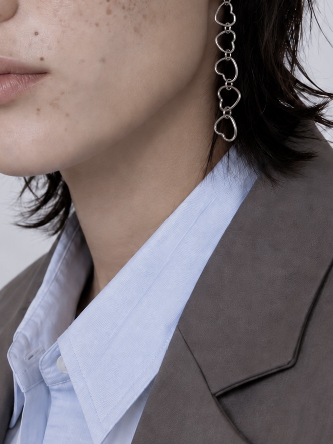 바이메이커 링크드 하트 언밸런스 이어링 Linked Heart Asymmetric Earrings