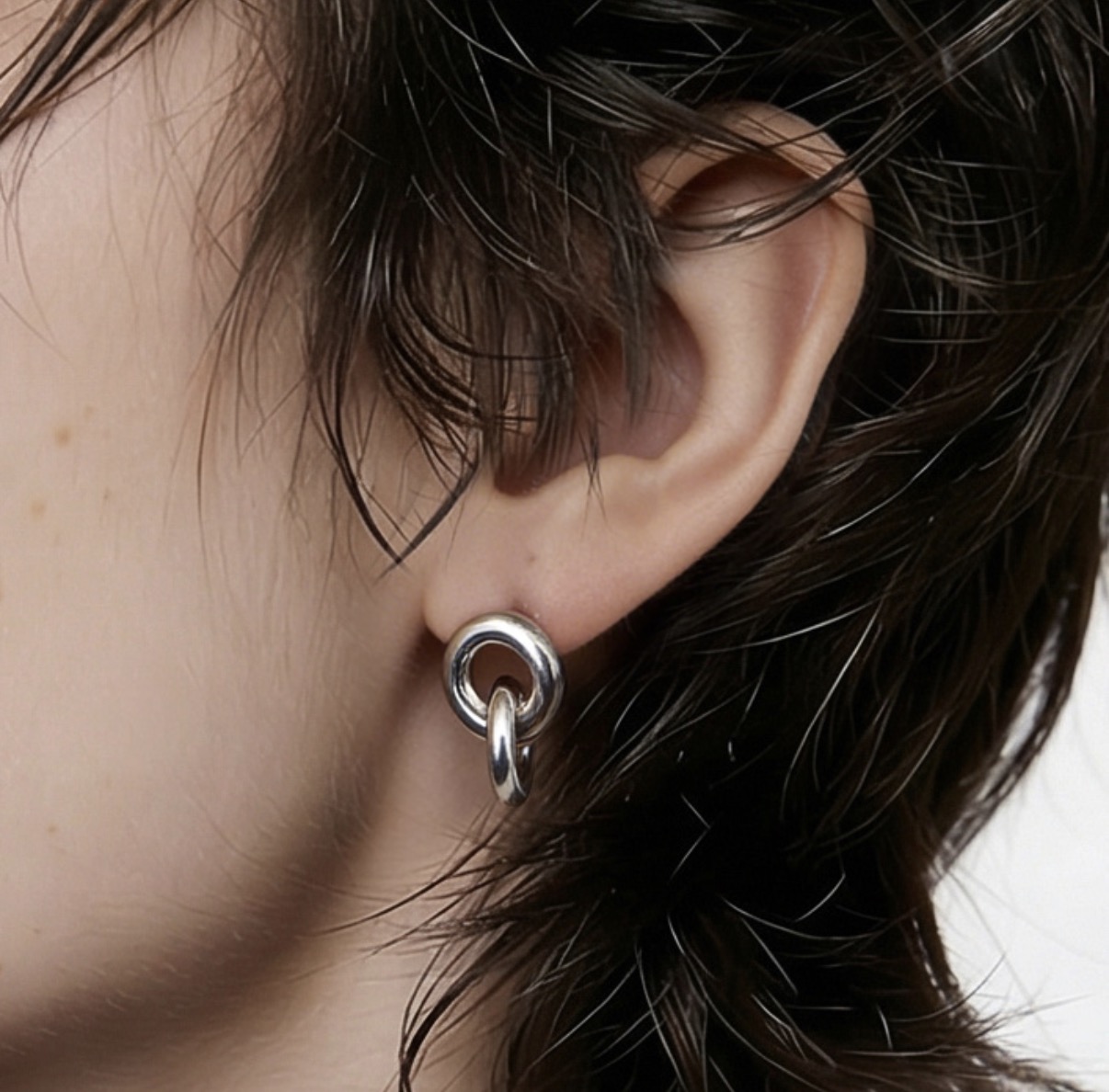 바이메이커 볼드 링 고리 이어링 Bold Hoop Earrings