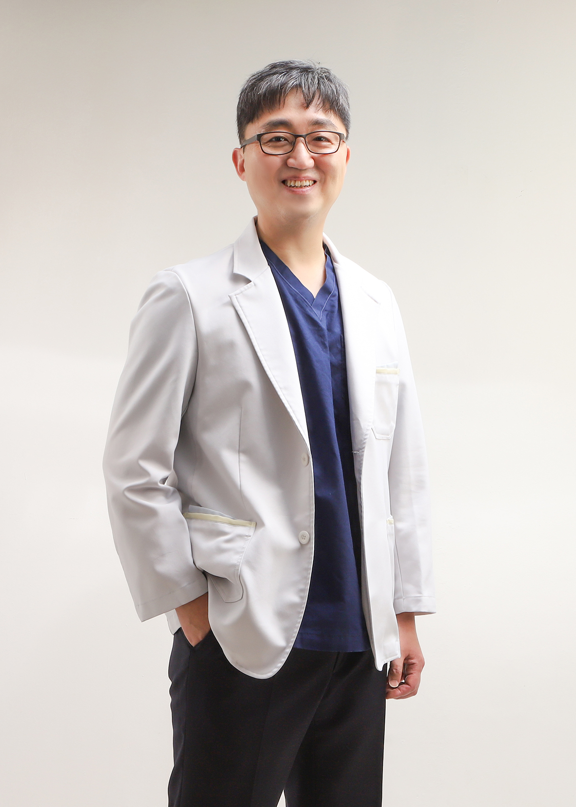 라마르프리미어의원 최원진 원장