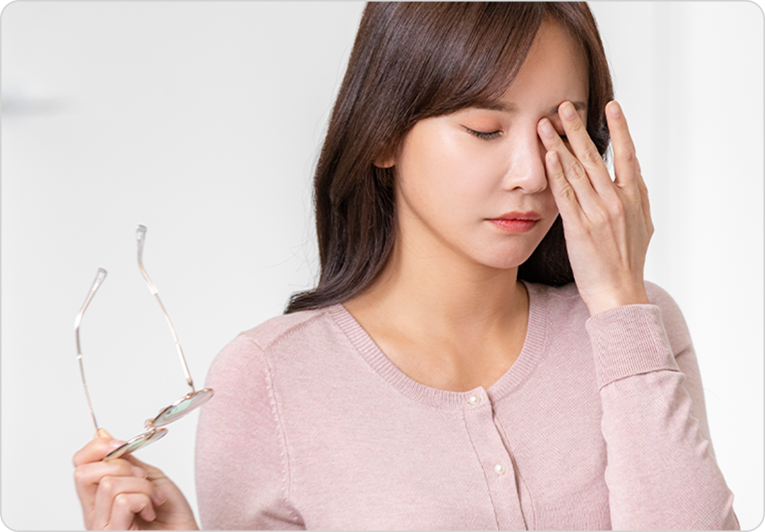 치핵 3기 - 손으로 밀어 넣어야 들어가는 상태